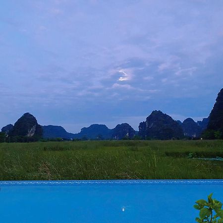 Lotus Field Homestay Ninh Binh Bagian luar foto