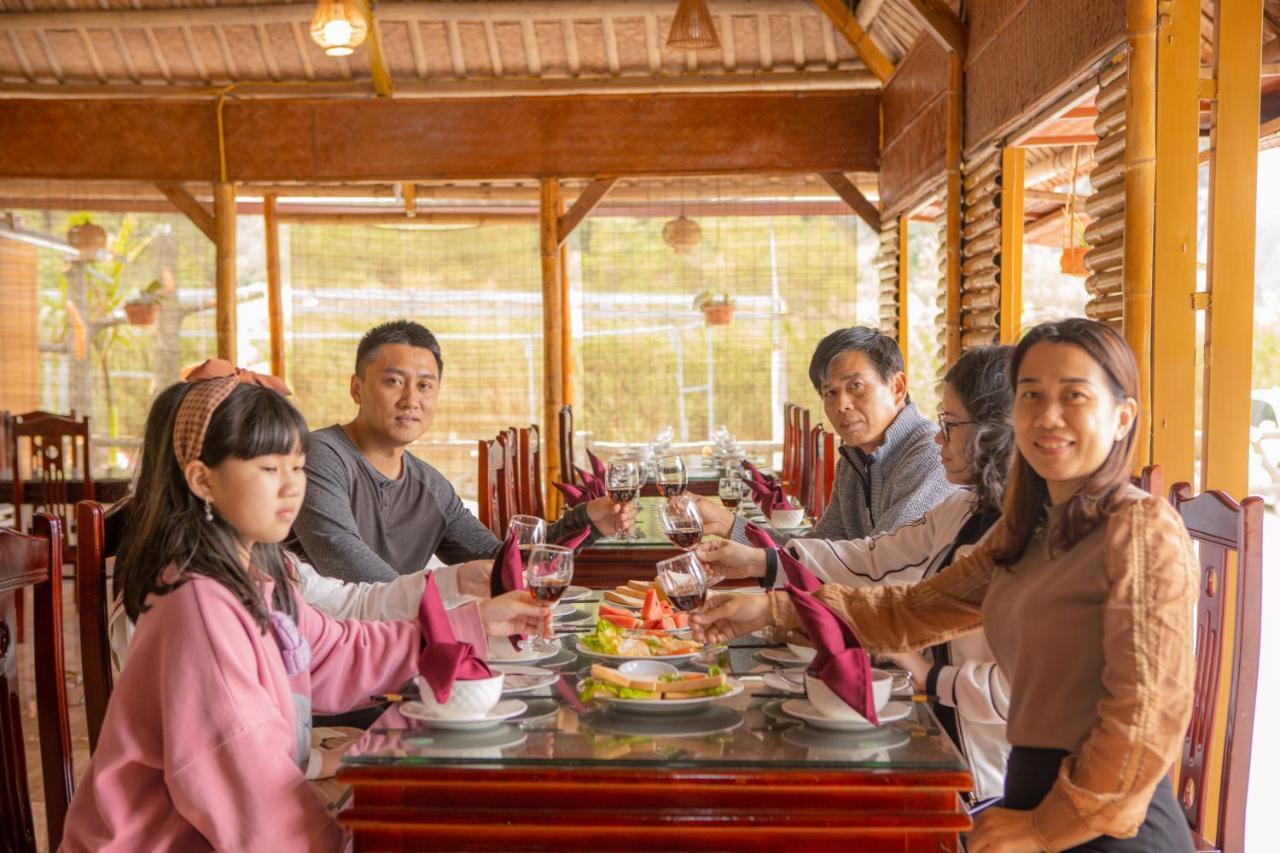 Lotus Field Homestay Ninh Binh Bagian luar foto
