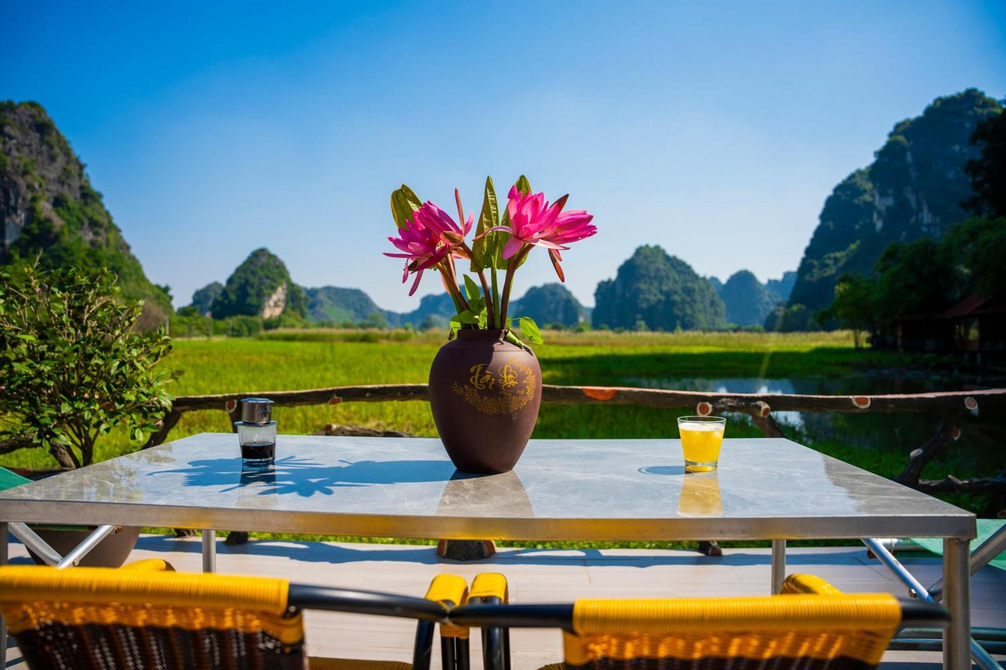 Lotus Field Homestay Ninh Binh Bagian luar foto