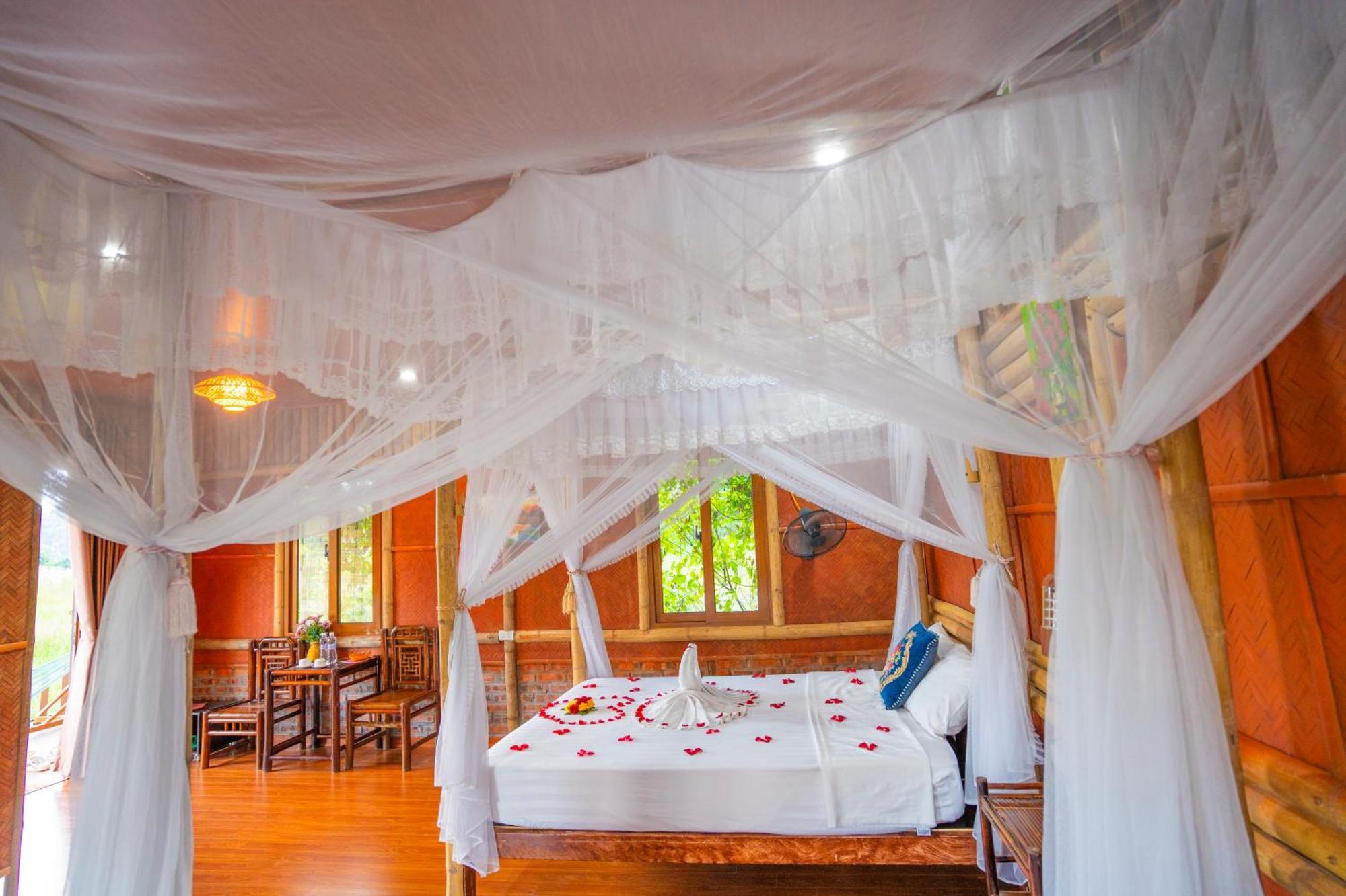 Lotus Field Homestay Ninh Binh Bagian luar foto