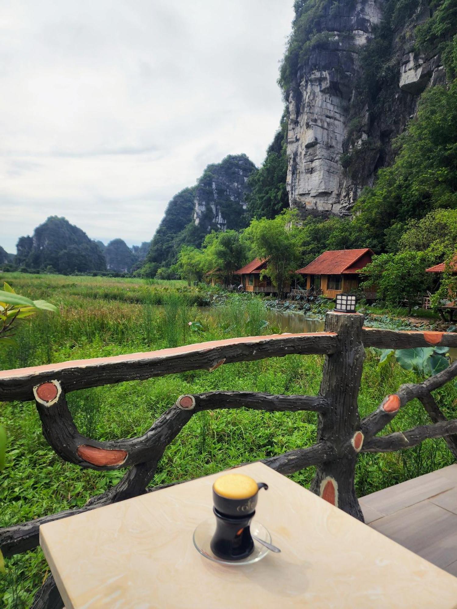 Lotus Field Homestay Ninh Binh Bagian luar foto